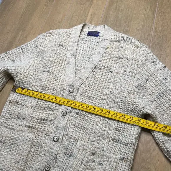 Vintage Pendleton Virgin Wool Cardigan Sweater USA Made Size Large
